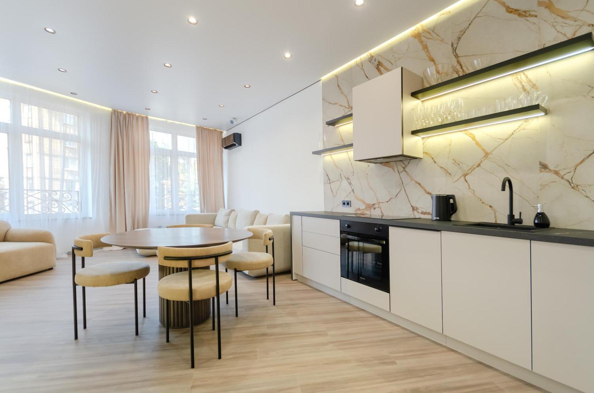 Petrovdom 02-76B Luxury Living In Rc Pechersk Plaza, Mykhaila Boichuka 19-А Kiev Exteriör bild